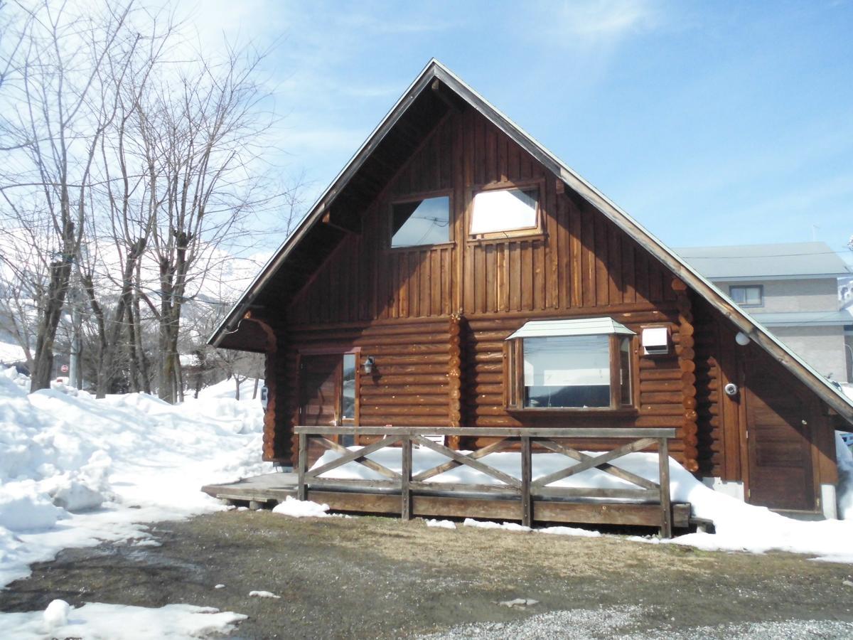 Log Cottage Villa Happo Hakuba Kültér fotó